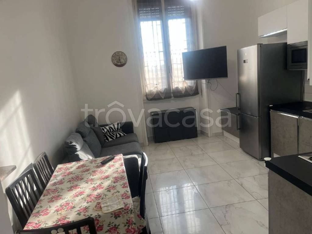 appartamento in vendita a Milano in zona Piazzale Lodi