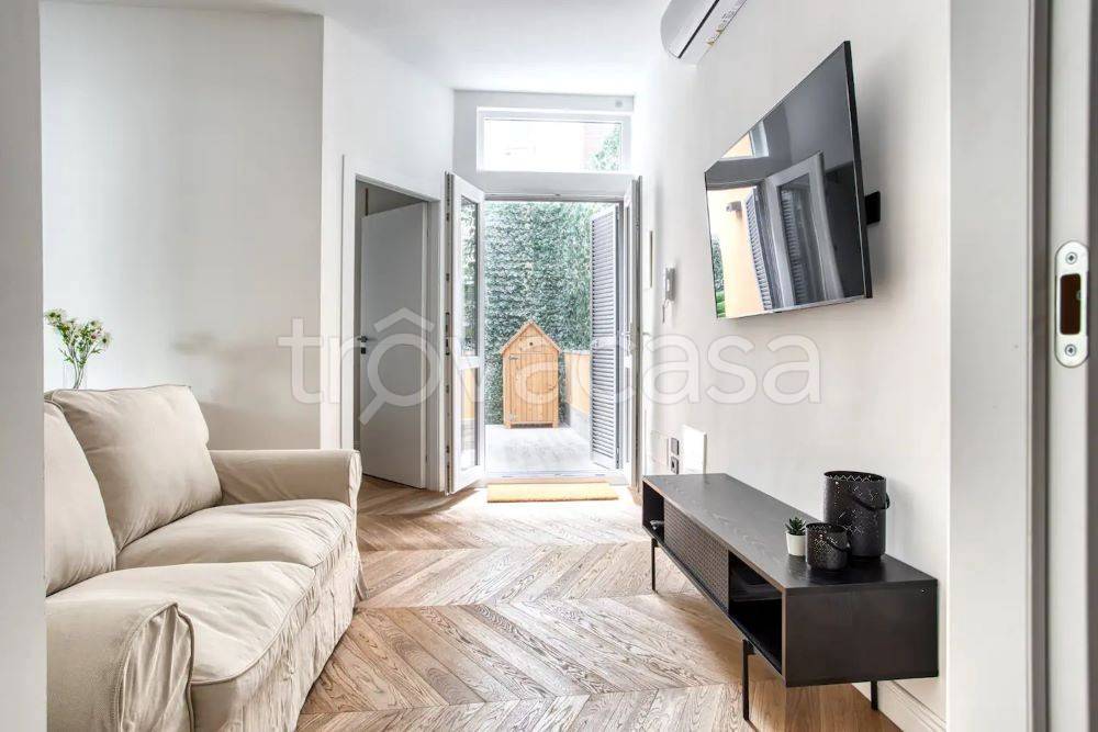 appartamento in vendita a Milano in zona Centro Direzionale