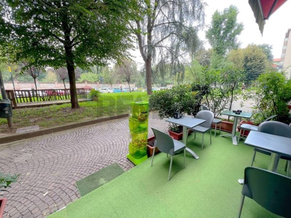 negozio in vendita a Milano in zona Maciachini