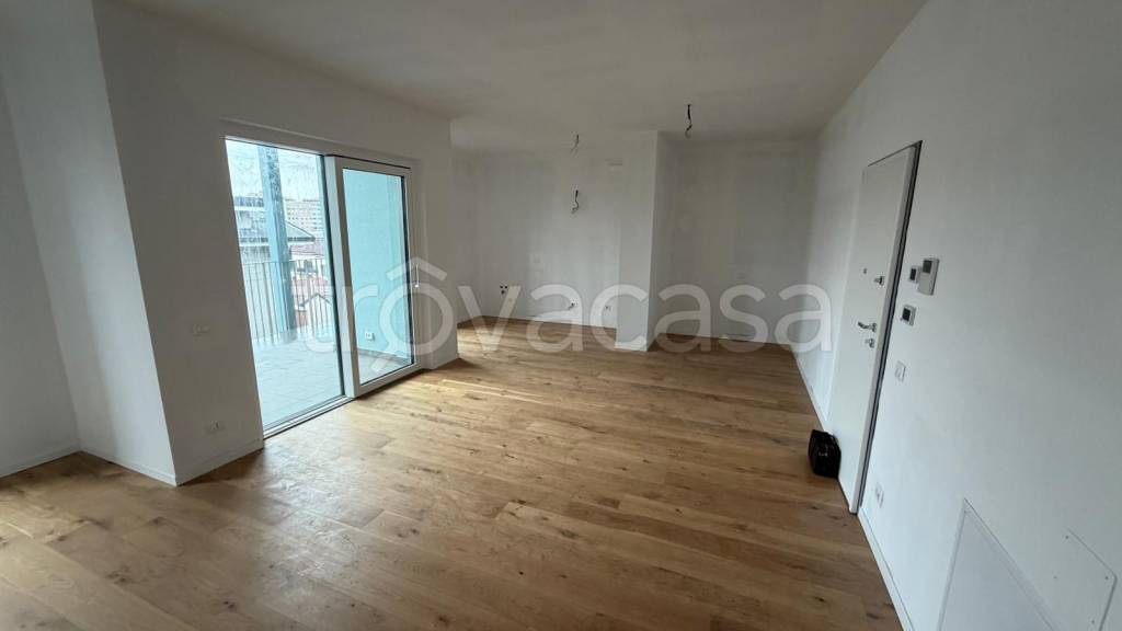 appartamento in vendita a Milano in zona Quarto Cagnino