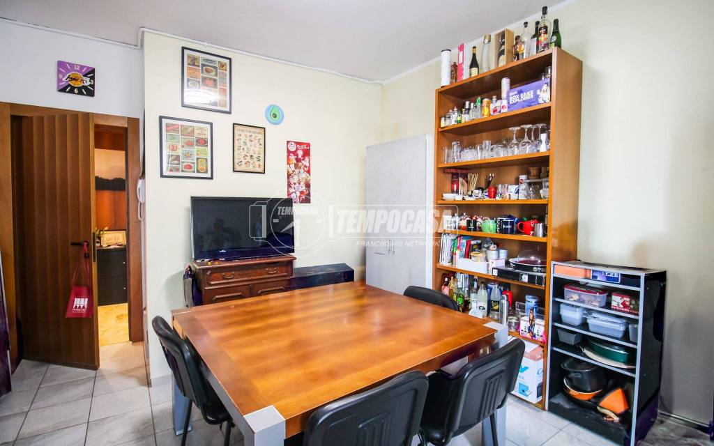 appartamento in vendita a Milano in zona Corvetto