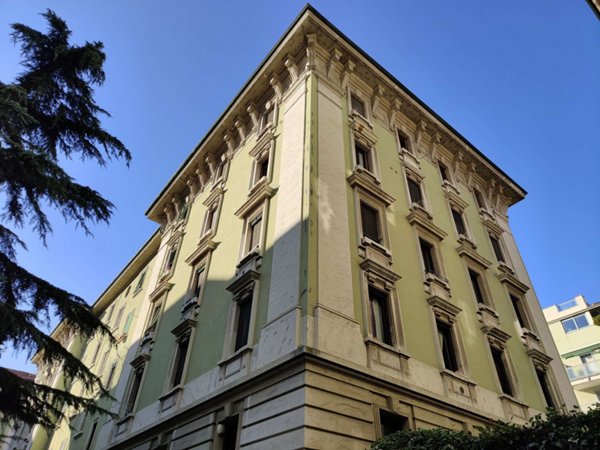 appartamento in vendita a Milano in zona Maciachini