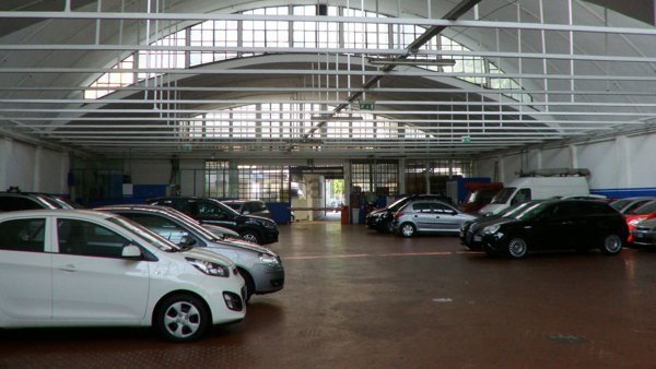 negozio in vendita a Milano in zona Calvairate