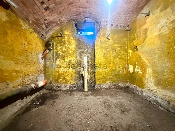 locale di sgombero in vendita a Milano in zona Dergano