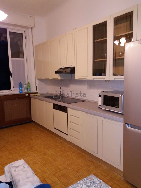 appartamento in vendita a Milano in zona Famagosta