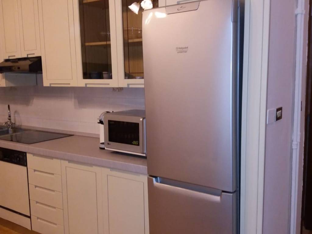 appartamento in vendita a Milano in zona Famagosta