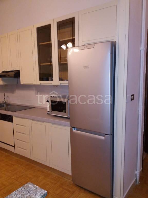 appartamento in vendita a Milano in zona Famagosta