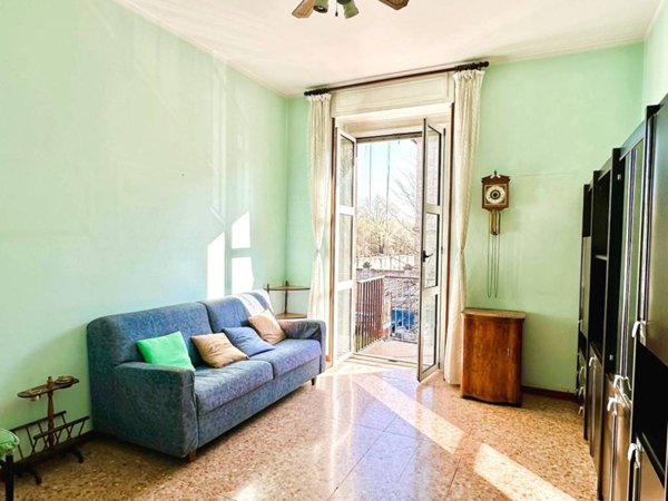 appartamento in vendita a Milano in zona Forze Armate