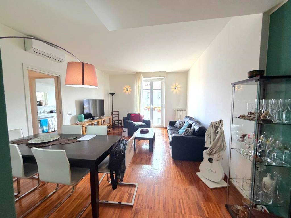 appartamento in vendita a Milano in zona Niguarda