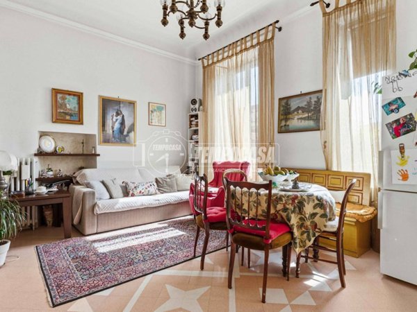 appartamento in vendita a Milano in zona Morivione