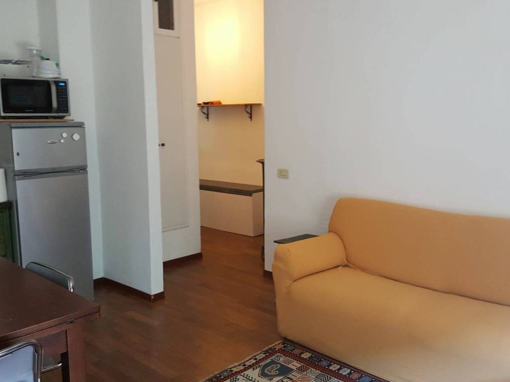 appartamento in vendita a Milano in zona Crescenzago