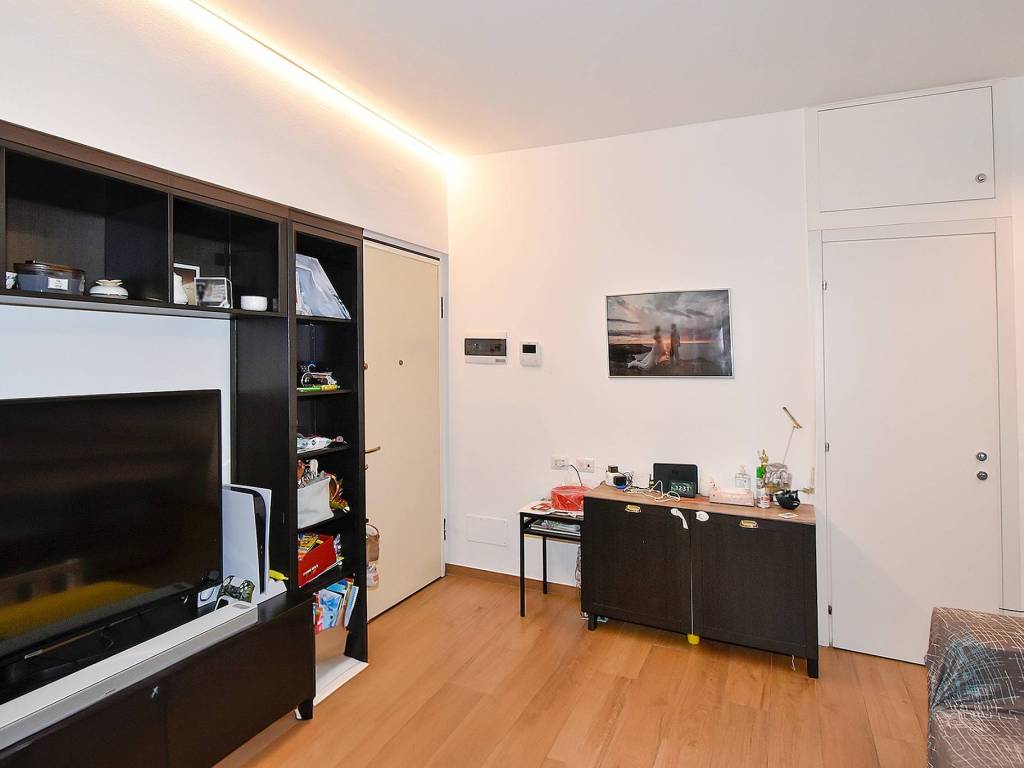 appartamento in vendita a Milano in zona Vigentino
