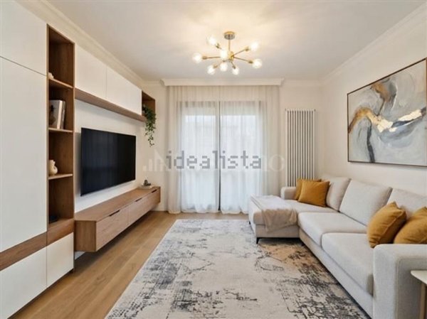 appartamento in vendita a Milano in zona Barona