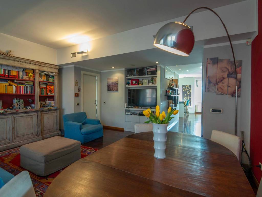 appartamento in vendita a Milano in zona Solari