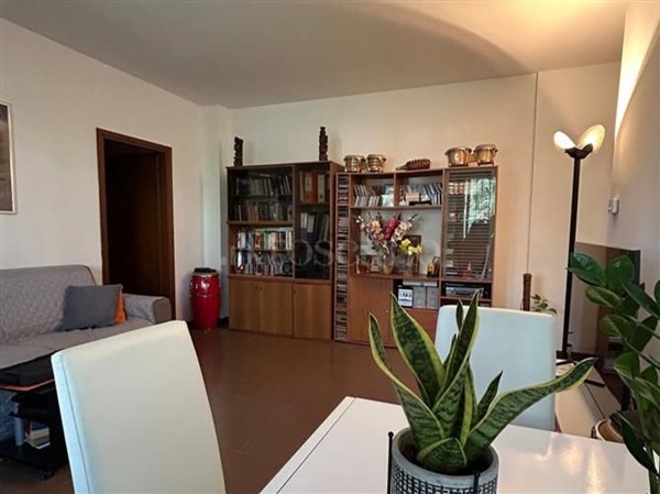 appartamento in vendita a Milano in zona Famagosta