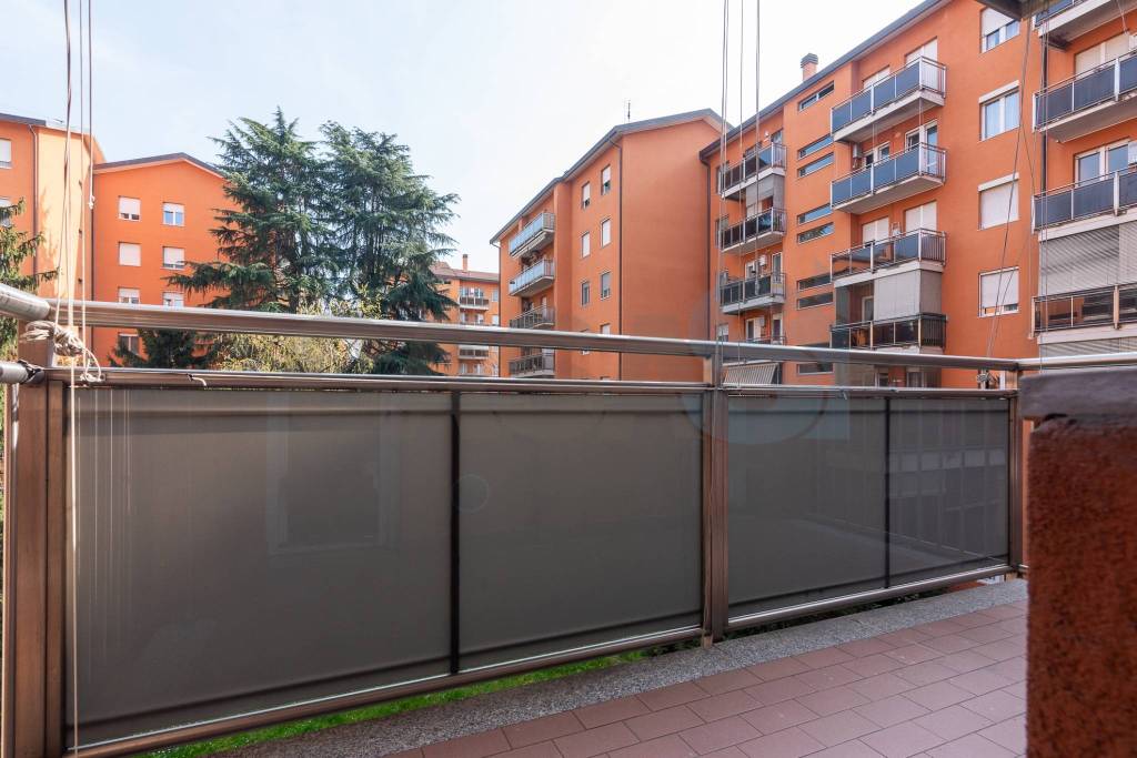 appartamento in vendita a Milano in zona Forlanini