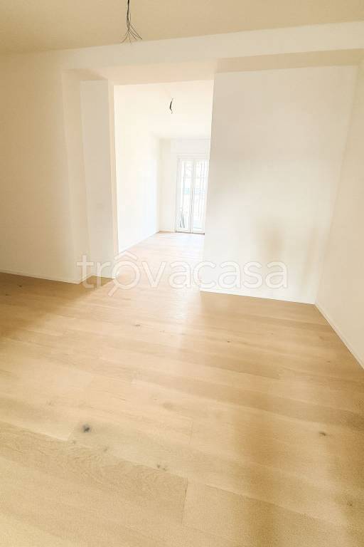appartamento in vendita a Milano in zona Ghisolfa