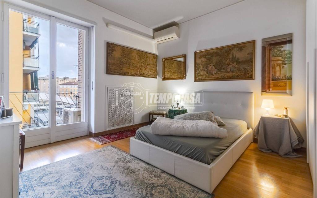 appartamento in vendita a Milano in zona Piazzale Lodi