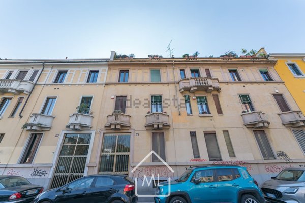 appartamento in vendita a Milano in zona Sempione