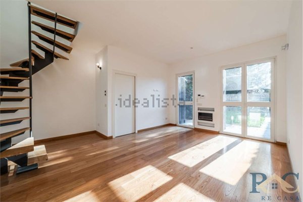 appartamento in vendita a Milano in zona Vigentino