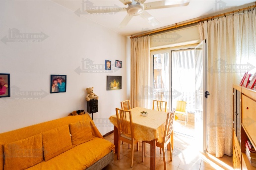 appartamento in vendita a Milano in zona Gorla