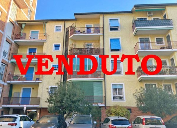 appartamento in vendita a Milano in zona Bovisasca