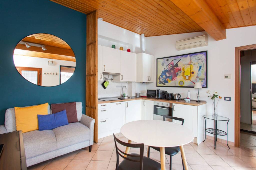 appartamento in vendita a Milano in zona Stazione Centrale