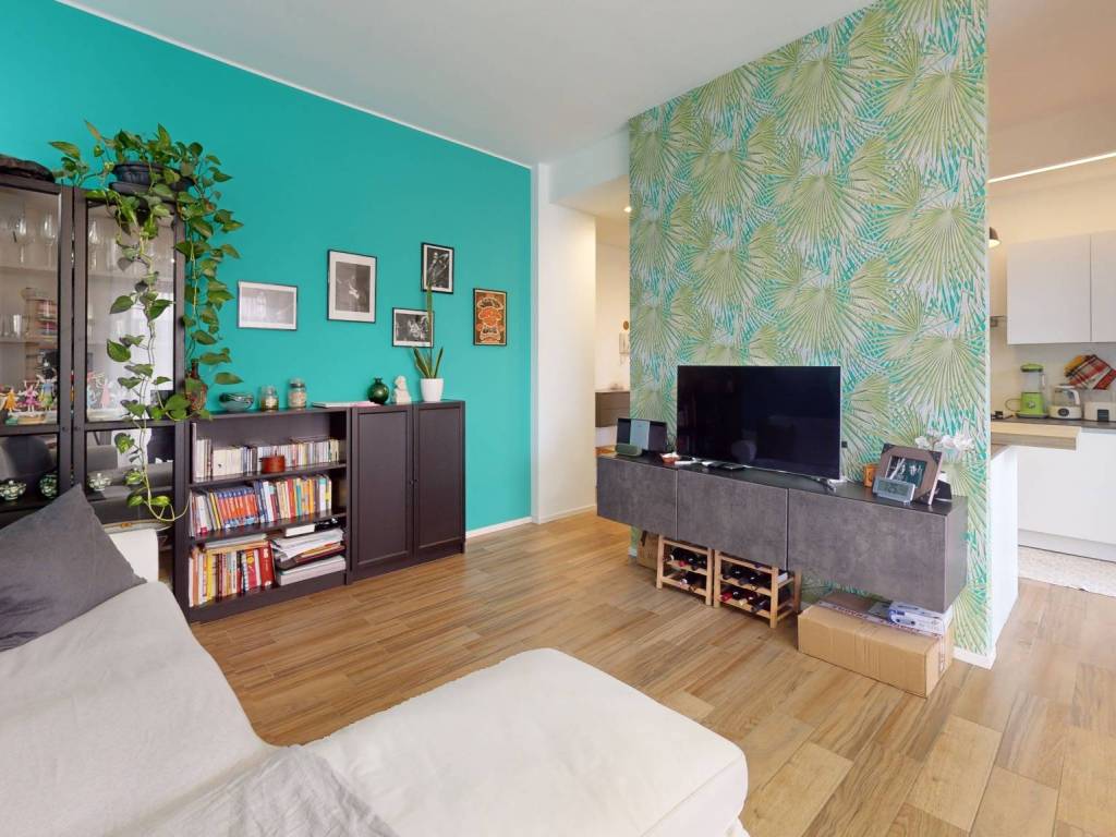 appartamento in vendita a Milano in zona Lorenteggio