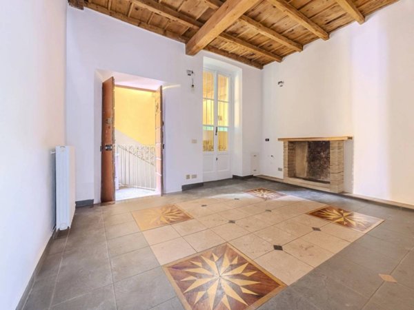 appartamento in vendita a Milano in zona Porta Ticinese