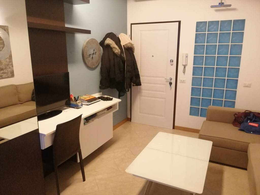 appartamento in vendita a Milano in zona Bocconi