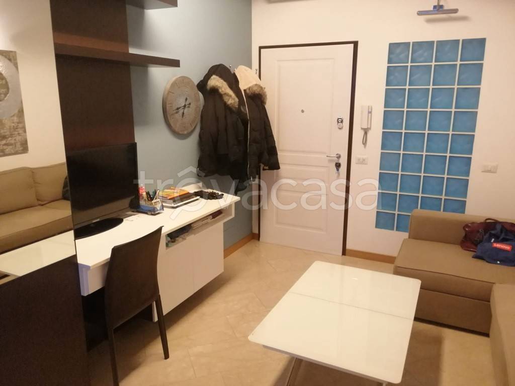 appartamento in vendita a Milano in zona Bocconi