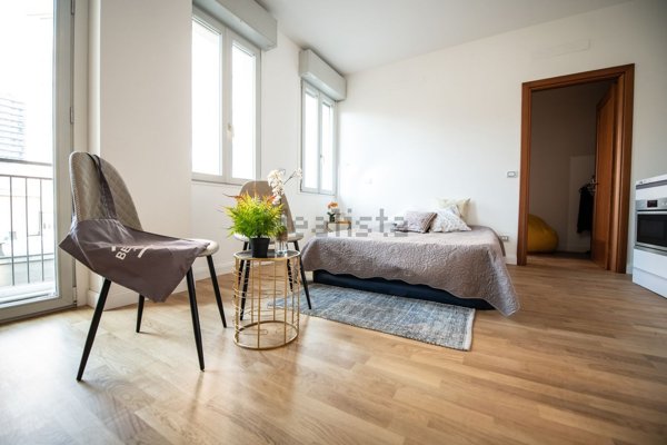 appartamento in vendita a Milano in zona Loreto