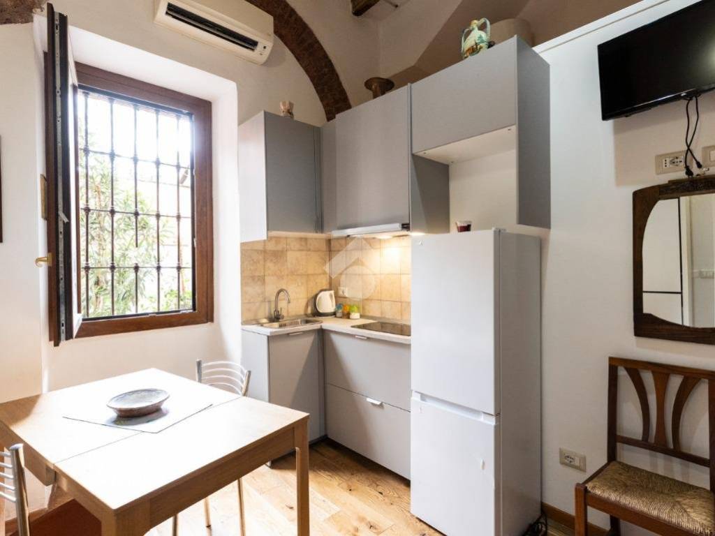 appartamento in vendita a Milano in zona Loreto