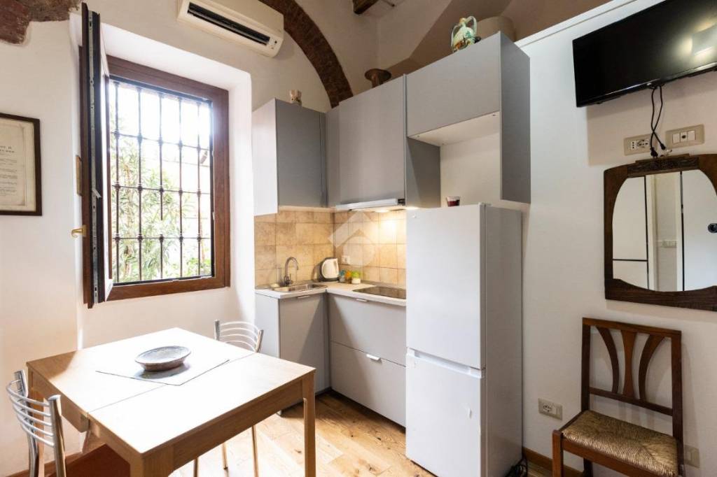 appartamento in vendita a Milano in zona Loreto