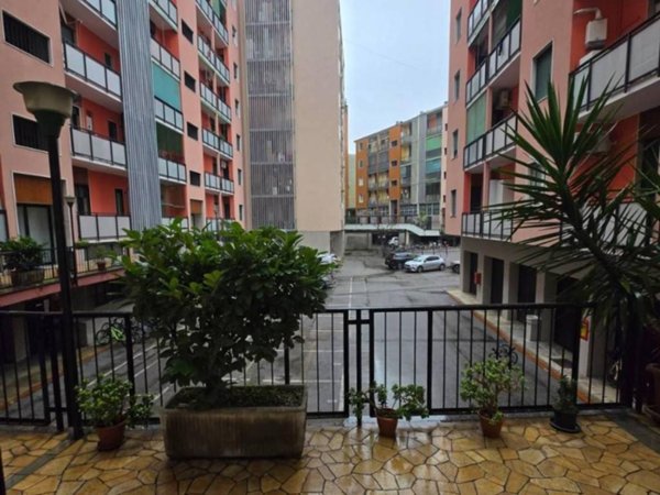 appartamento in vendita a Milano in zona Stazione Centrale