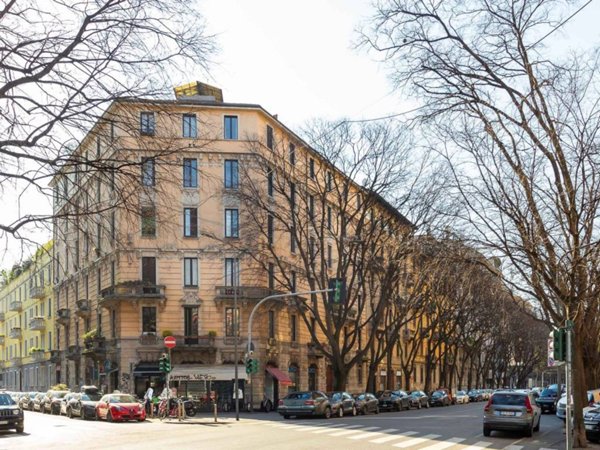 appartamento in vendita a Milano in zona Centro Direzionale