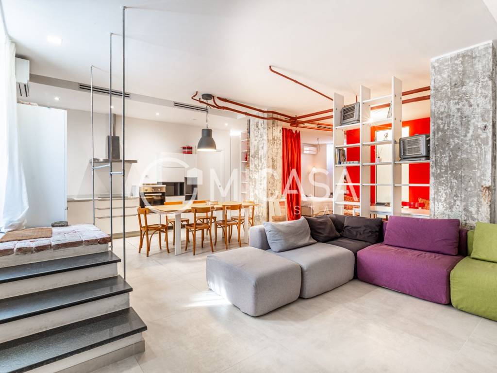 appartamento in vendita a Milano in zona Isola