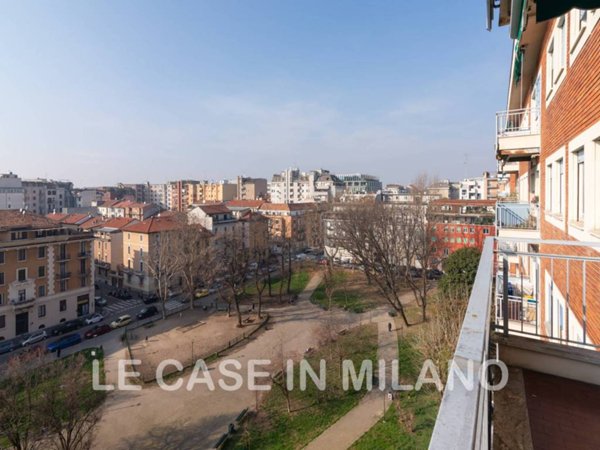 appartamento in vendita a Milano in zona Solari
