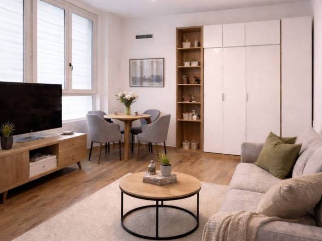 appartamento in vendita a Milano in zona Affori