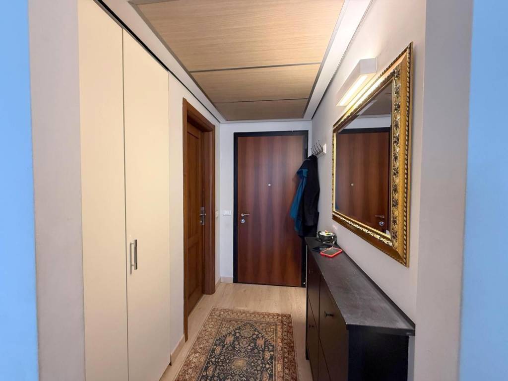 appartamento in vendita a Milano in zona Corvetto