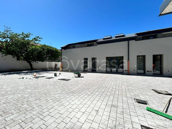 appartamento in vendita a Milano in zona Bocconi