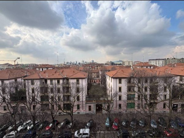 appartamento in vendita a Milano in zona Città Studi