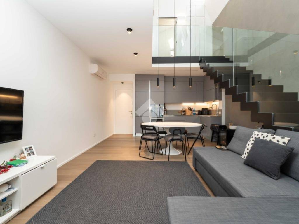 appartamento in vendita a Milano in zona Vigentino