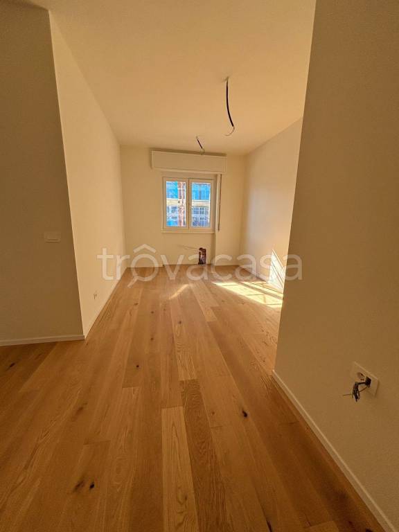 appartamento in vendita a Milano in zona Ghisolfa