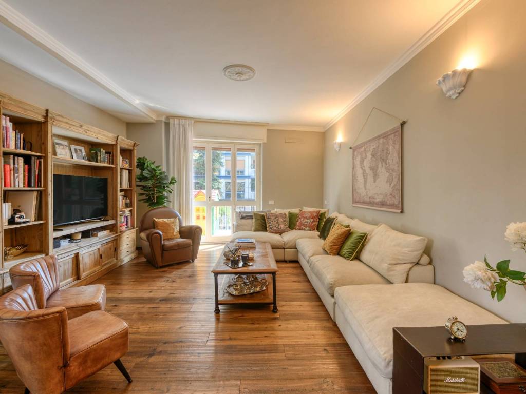 appartamento in vendita a Milano in zona Solari