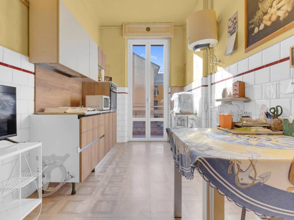 appartamento in vendita a Milano in zona Città Studi