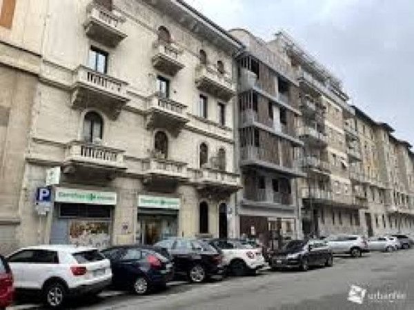 appartamento in vendita a Milano in zona Città Studi