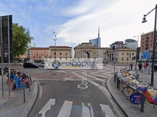 negozio in vendita a Milano in zona Porta Garibaldi