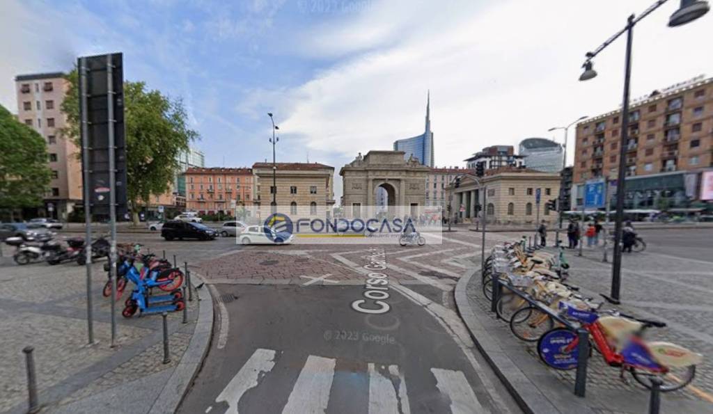 negozio in vendita a Milano in zona Porta Garibaldi