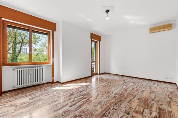 appartamento in vendita a Milano in zona San Cristoforo